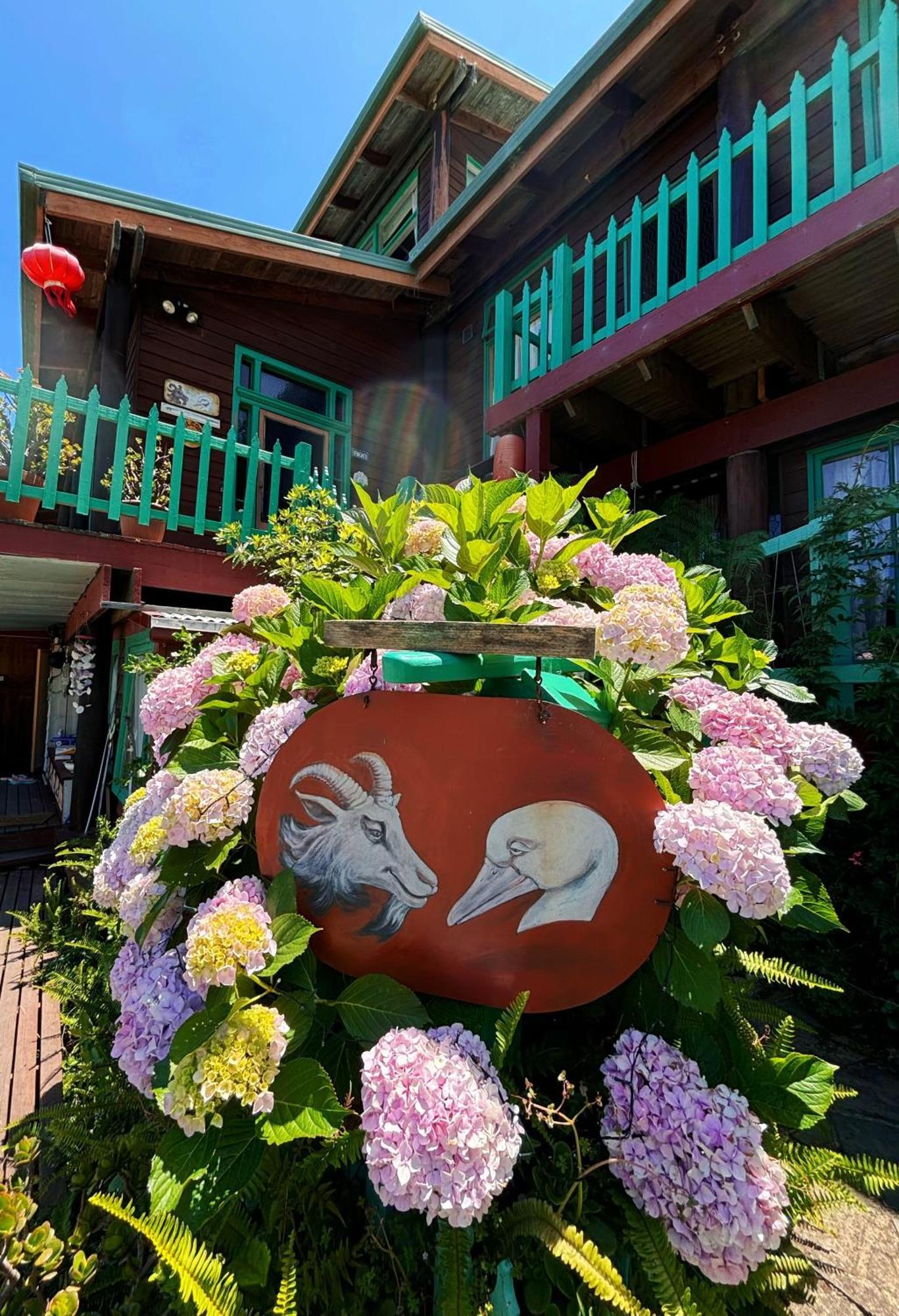 The Goat And Goose Bed & Breakfast 엔트런스호수 외부 사진